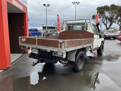 Photo of the vehicle Toyota Land Cruiser