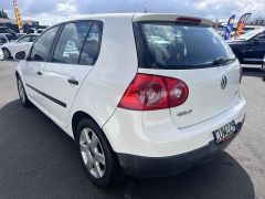 Photo of the vehicle Volkswagen Golf