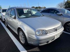 Photo of the vehicle Volkswagen Golf