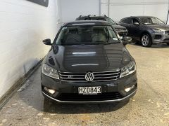 Photo of the vehicle Volkswagen Passat