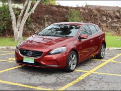 Photo of the vehicle Volvo V40