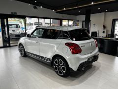 Photo of the vehicle Suzuki Swift