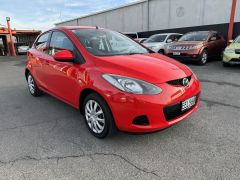 Photo of the vehicle Mazda 2