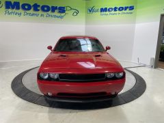 Photo of the vehicle Dodge Challenger