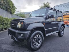 Photo of the vehicle Suzuki Jimny