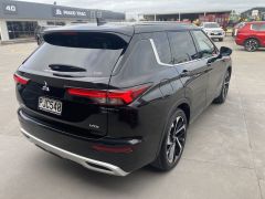 Photo of the vehicle Mitsubishi Outlander