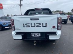 Photo of the vehicle Isuzu D-Max