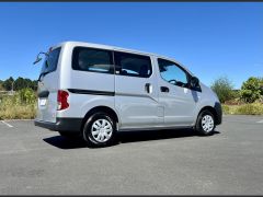 Photo of the vehicle Nissan NV200