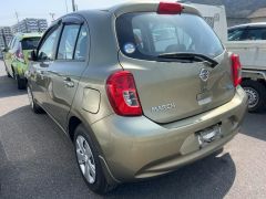 Photo of the vehicle Nissan March