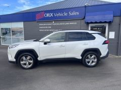 Photo of the vehicle Toyota RAV4