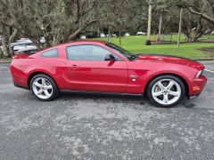 Photo of the vehicle Ford Mustang