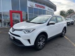 Photo of the vehicle Toyota RAV4