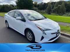 Photo of the vehicle Toyota Prius