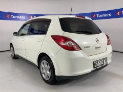 Photo of the vehicle Nissan Tiida