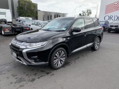 Photo of the vehicle Mitsubishi Outlander