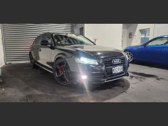 Photo of the vehicle Audi A4