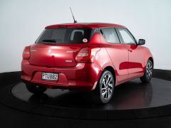 Photo of the vehicle Suzuki Swift