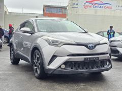 Photo of the vehicle Toyota C-HR