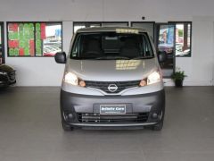 Photo of the vehicle Nissan NV200