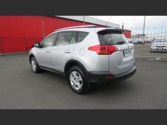 Photo of the vehicle Toyota RAV4