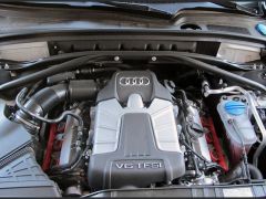 Photo of the vehicle Audi SQ5