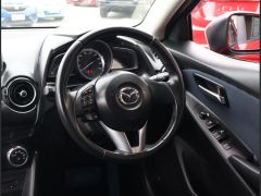 Photo of the vehicle Mazda Demio