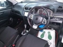 Photo of the vehicle Suzuki Swift